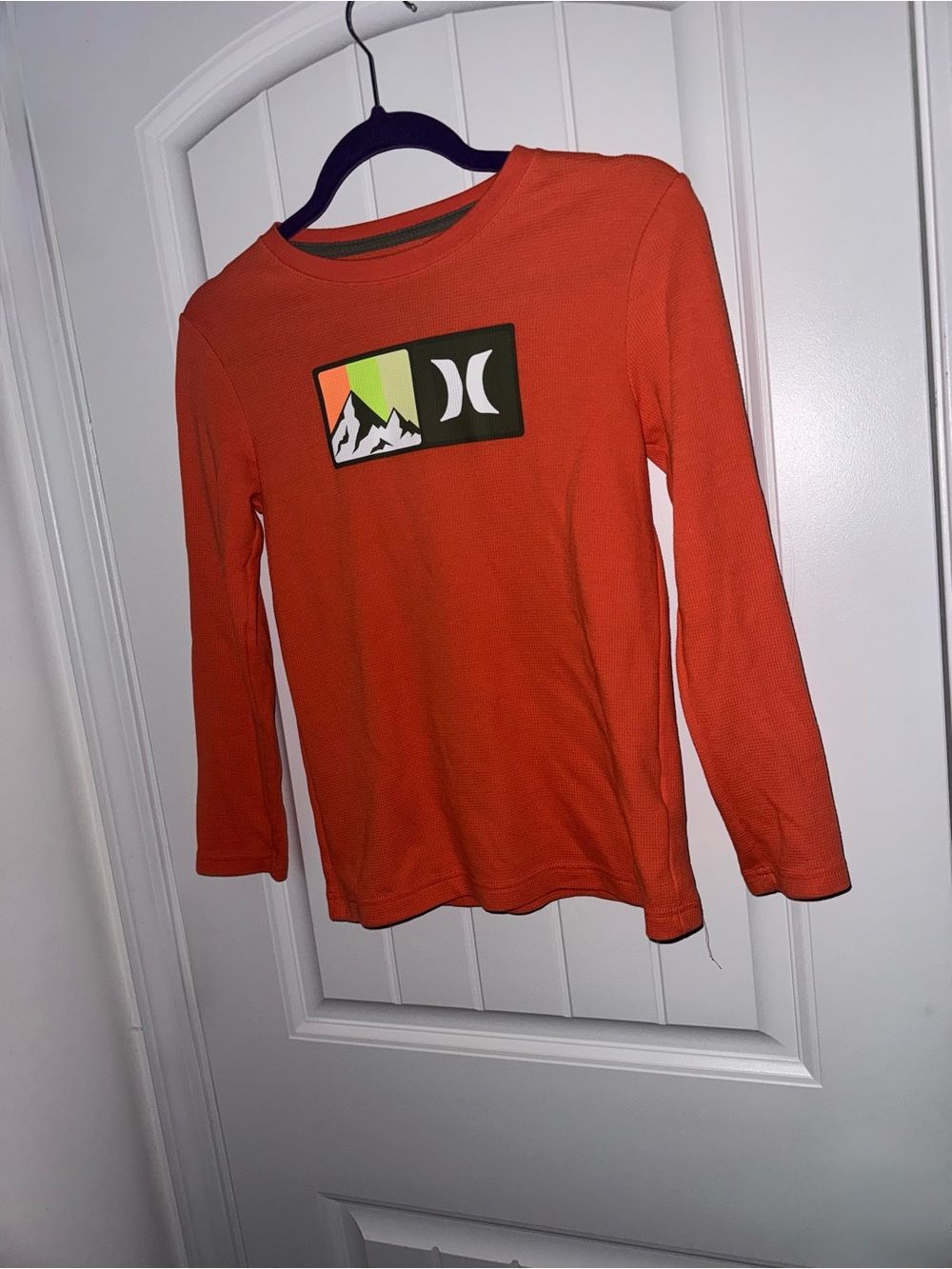 Hurley Boys Orange Waffle Knit Long Sleeve Mountain Graphic Shirt Size 10/12
